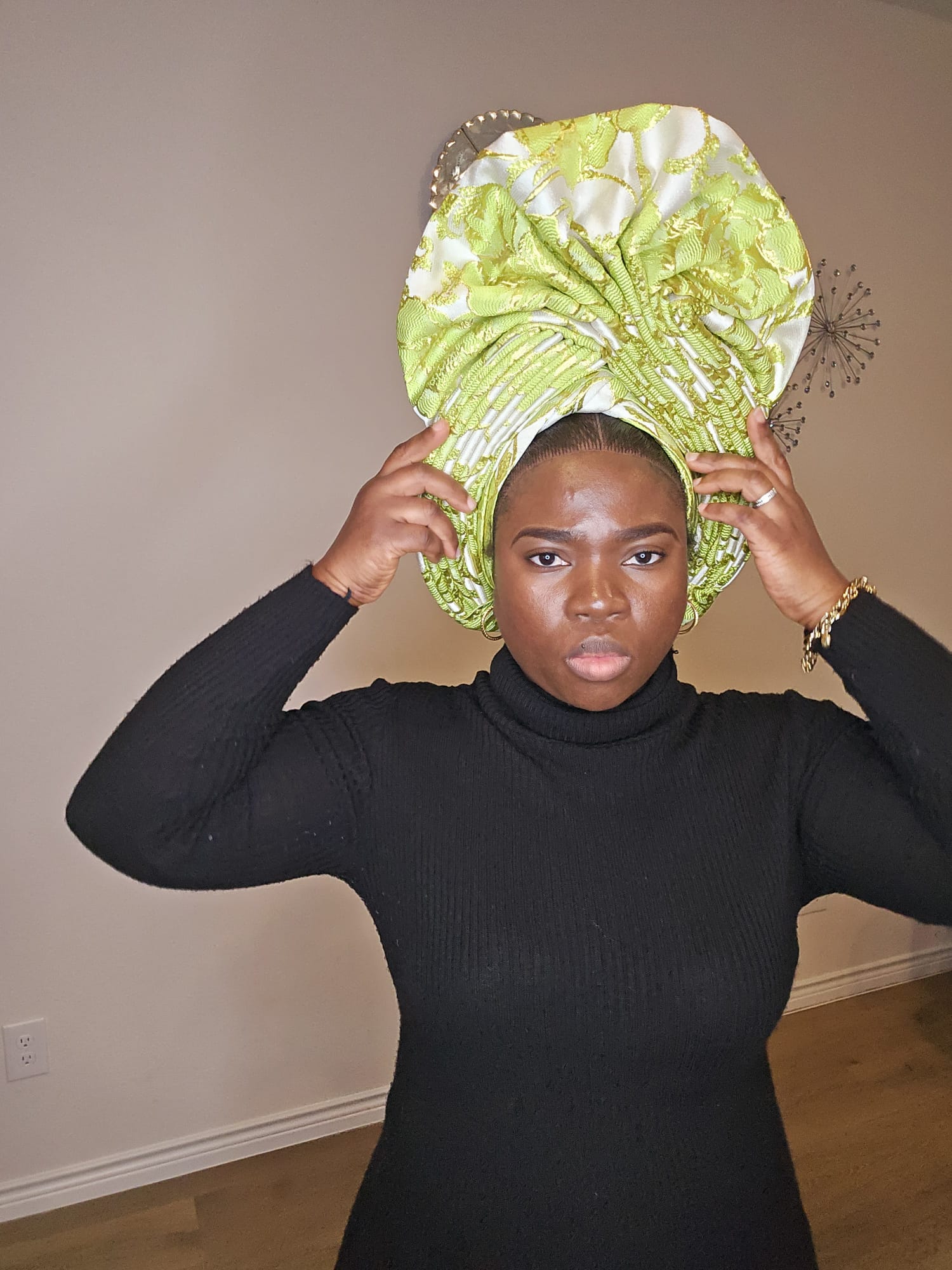 Luxury Black Damask Aso-Oke Cap (Gèlè Style) – Premium Handcrafted Men’s Cap - Image 2