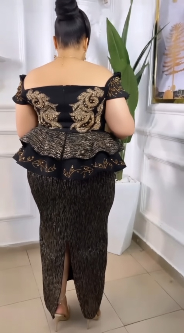 Luxury Black Turkey Gown with Gold Stone Details - Image 2